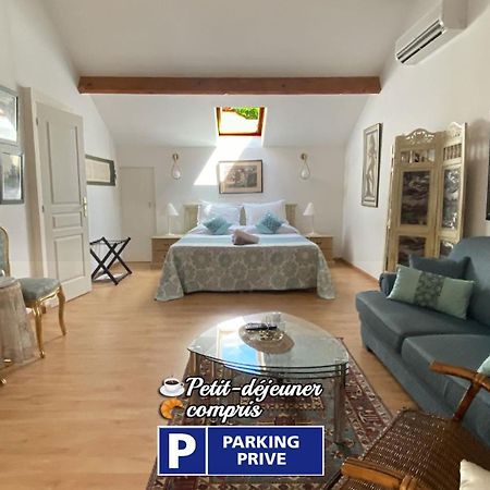 Suite indépendante de 66m2 tout confort et calme Villefranche-de-Rouergue Exterior foto